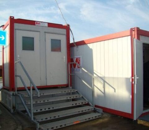 sanitary-containers-4